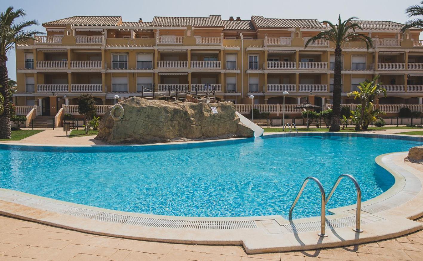 139 Aquamarinas G-13 Appartement