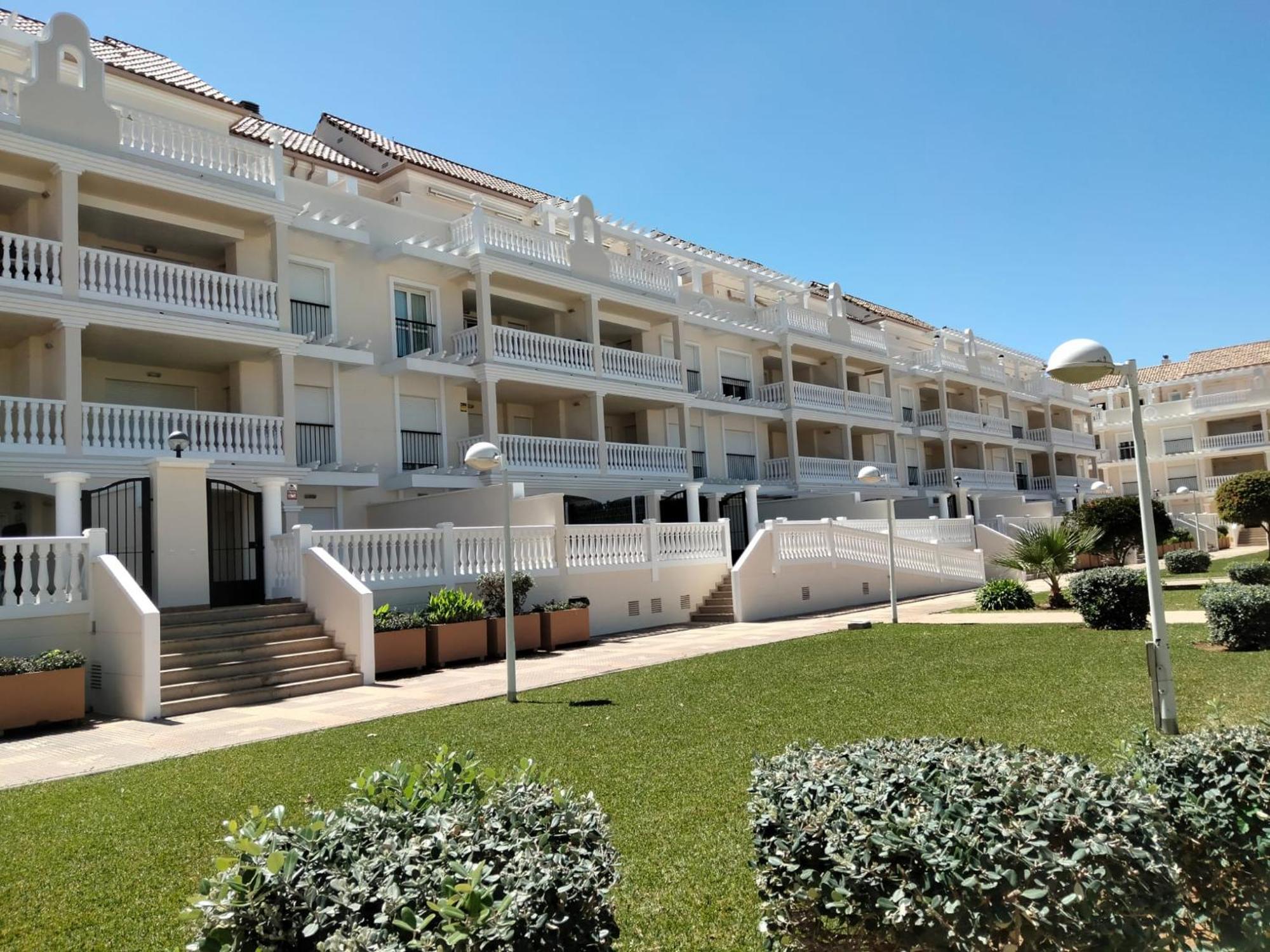 Apartamento 139 Aquamarinas G-13 *